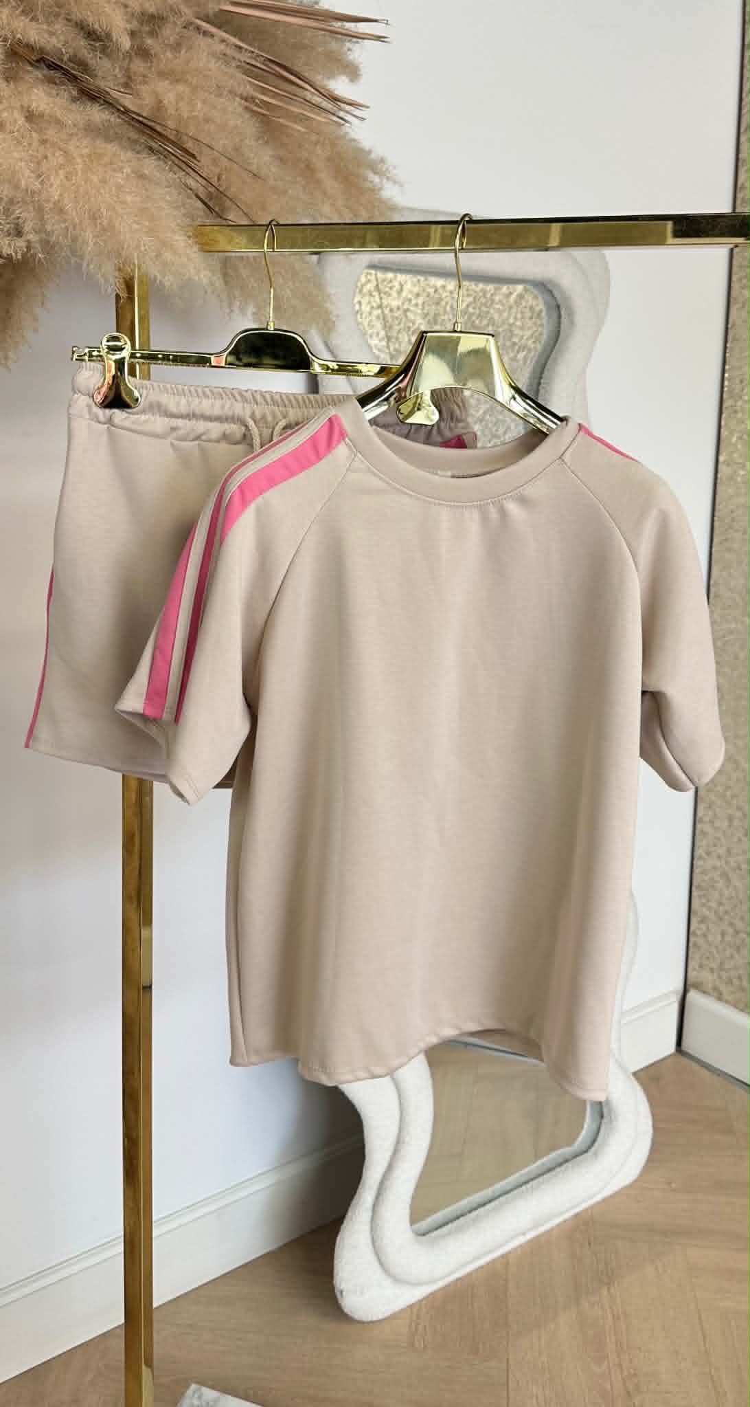 MUSTHAVE STRIPE SHORT SET BEIGE