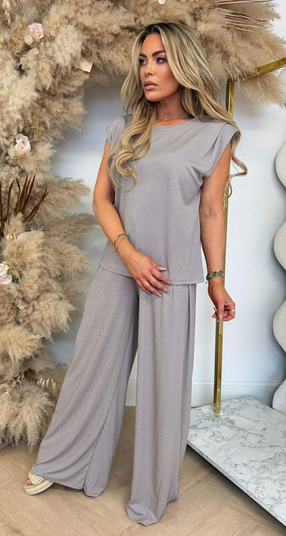 SHOULDER LOUNGE SET BEIGE