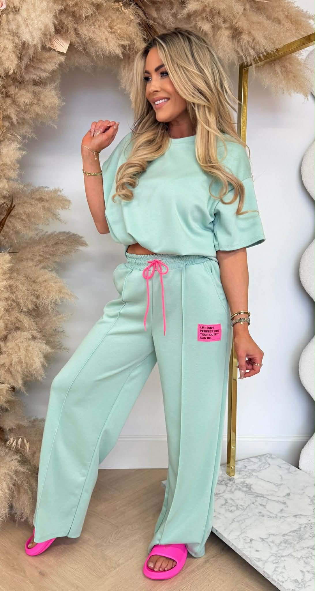 VIRAL LONG EMBLEM SET PINK