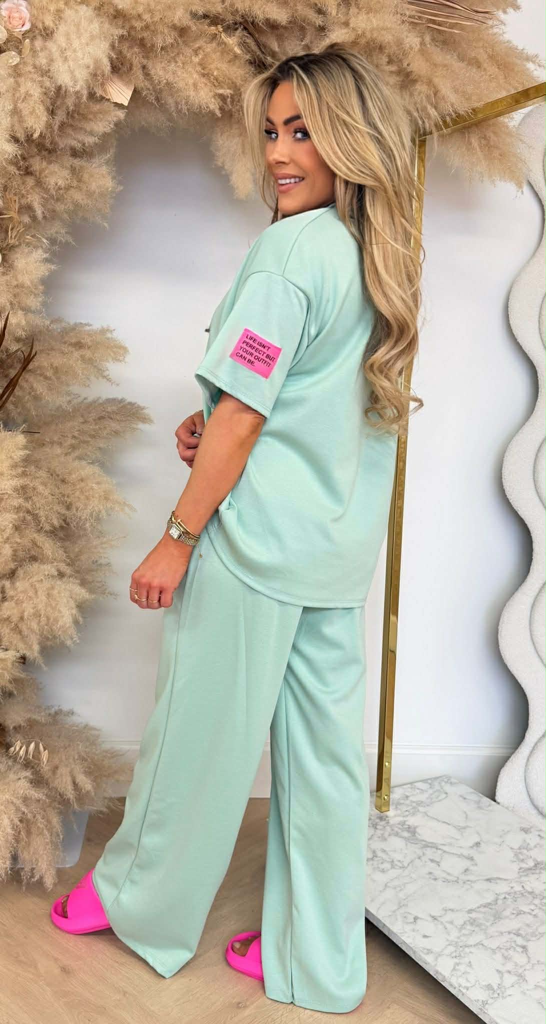 VIRAL LONG EMBLEM SET PINK