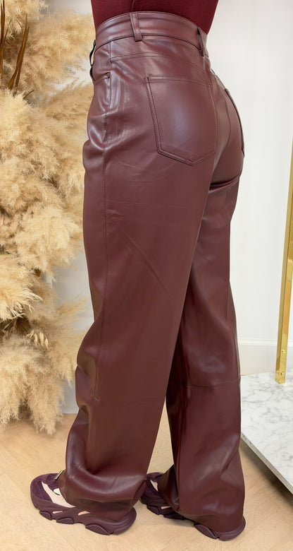 STRAIGHT LEATHER LOOK JEANS 9023-1 BORDEAUX