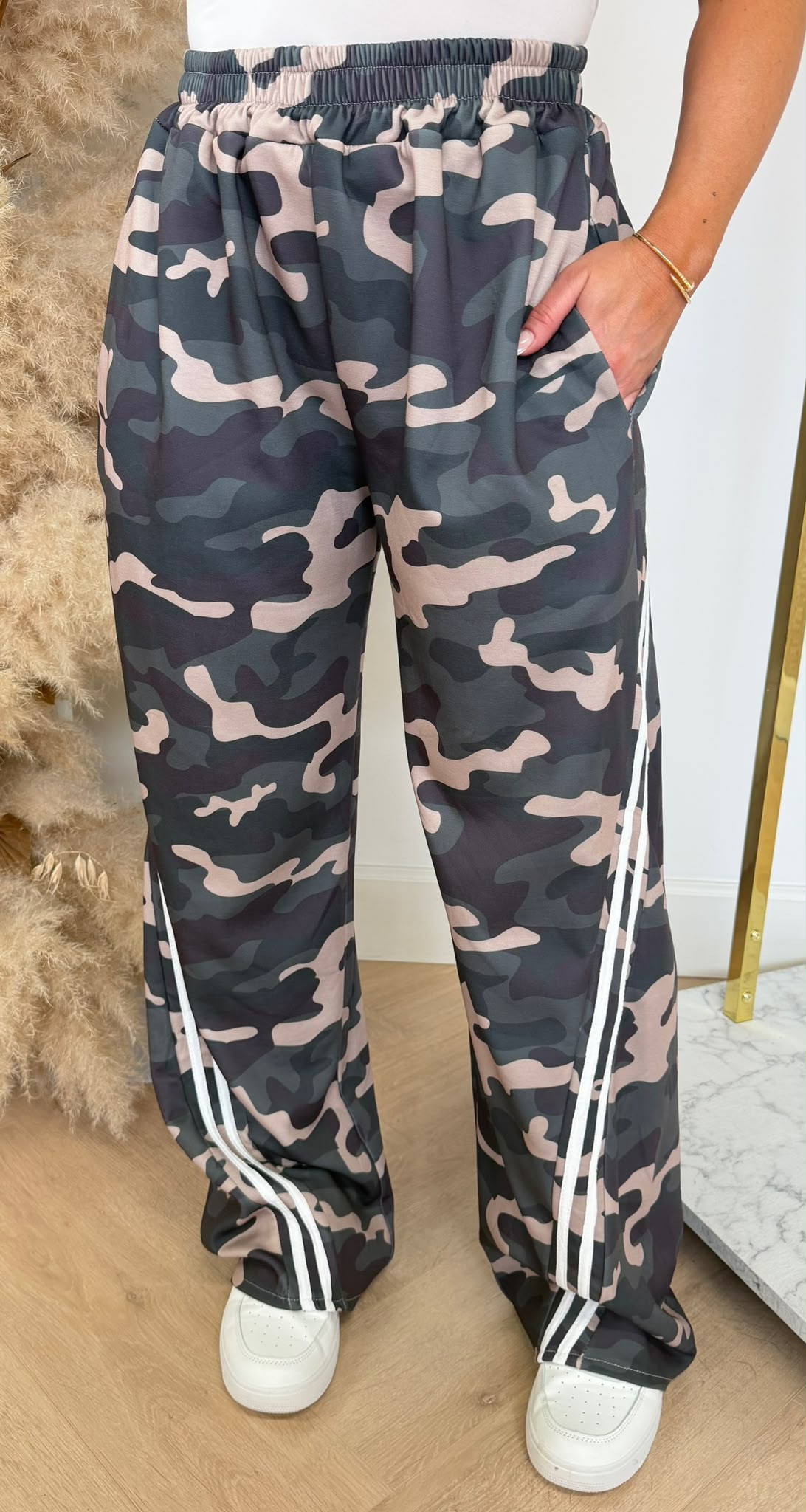QUINTY STRIPED CAMO PANTS GREEN