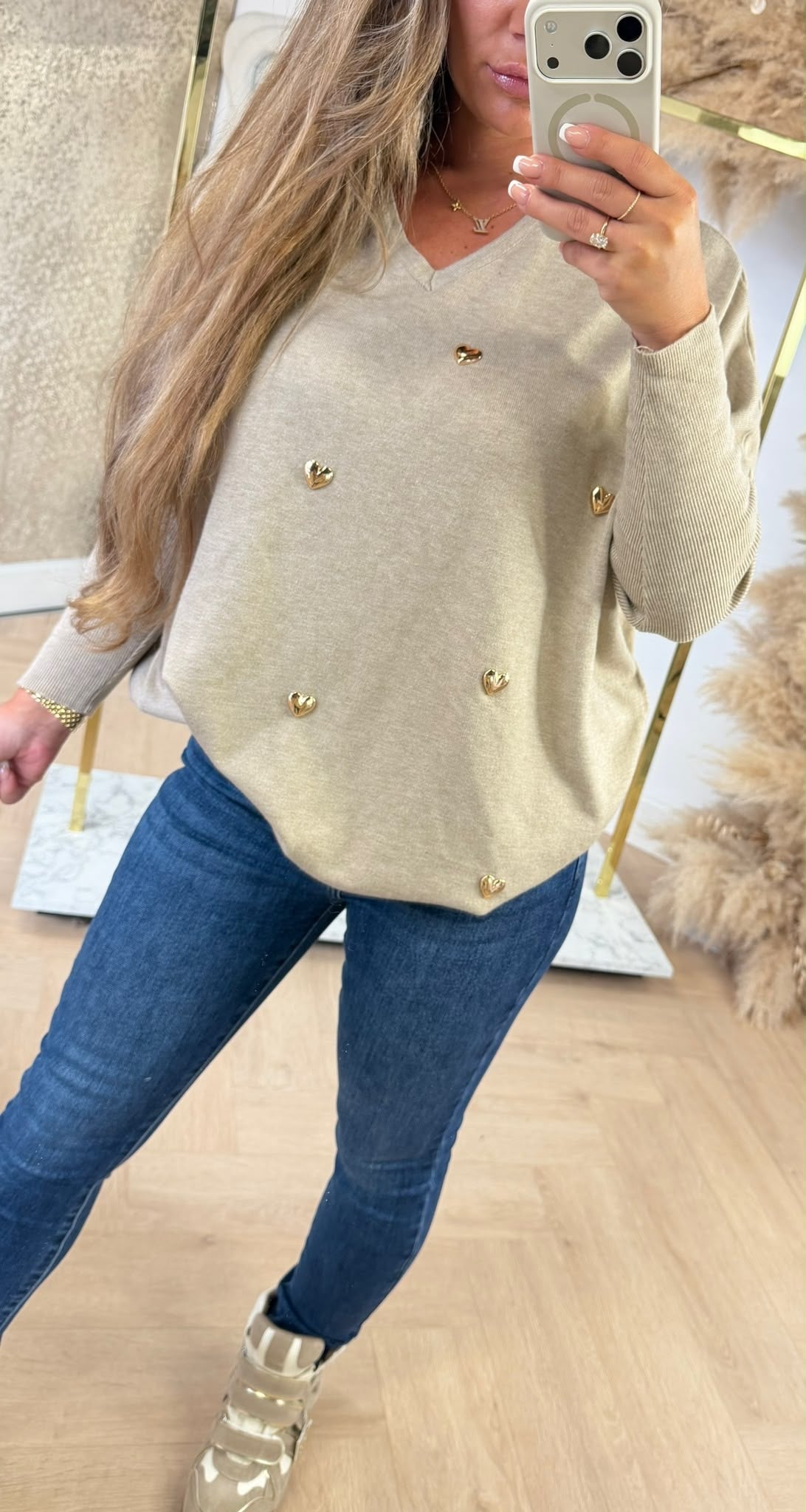 OVERSIZED HEART STUD SWEAT 10595 BEIGE