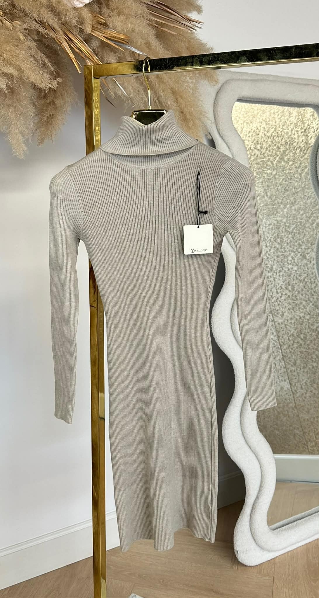 BASIC KNIT DRESS BEIGE