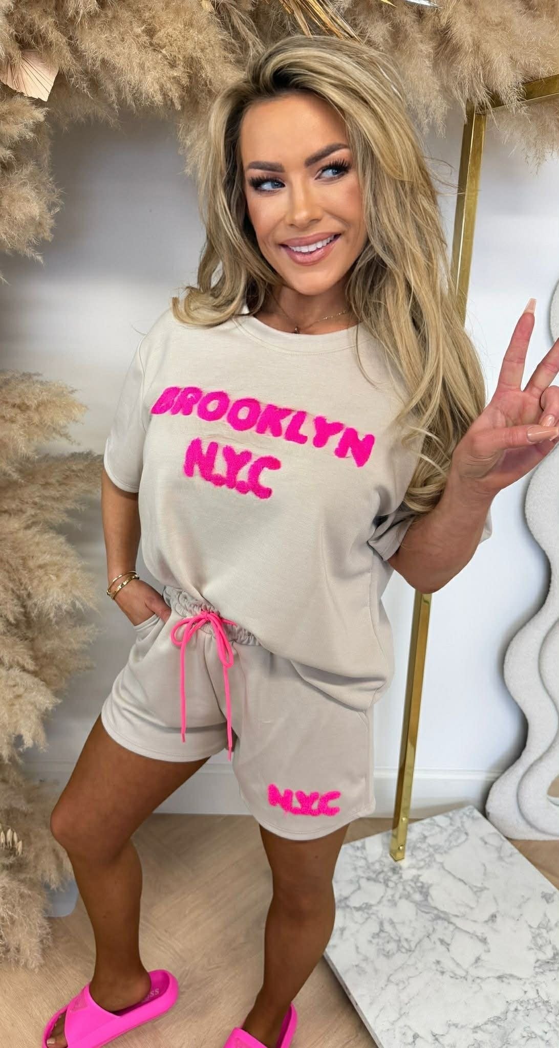 BROOKLYN NYC SE BEIGE TB