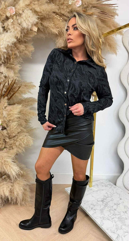 BY SWAN BUTTON SHINE PRINT BLUSE 8975 SCHWARZ