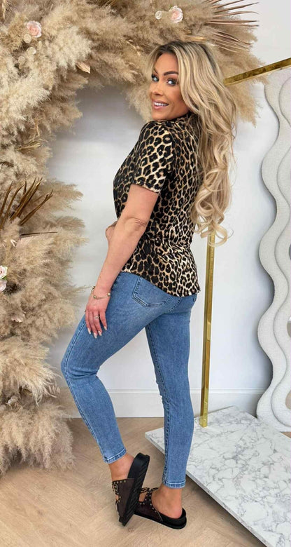 BY SWAN TRAVEL BUTTON BASIC BLUSE 8256 LEOPARD
