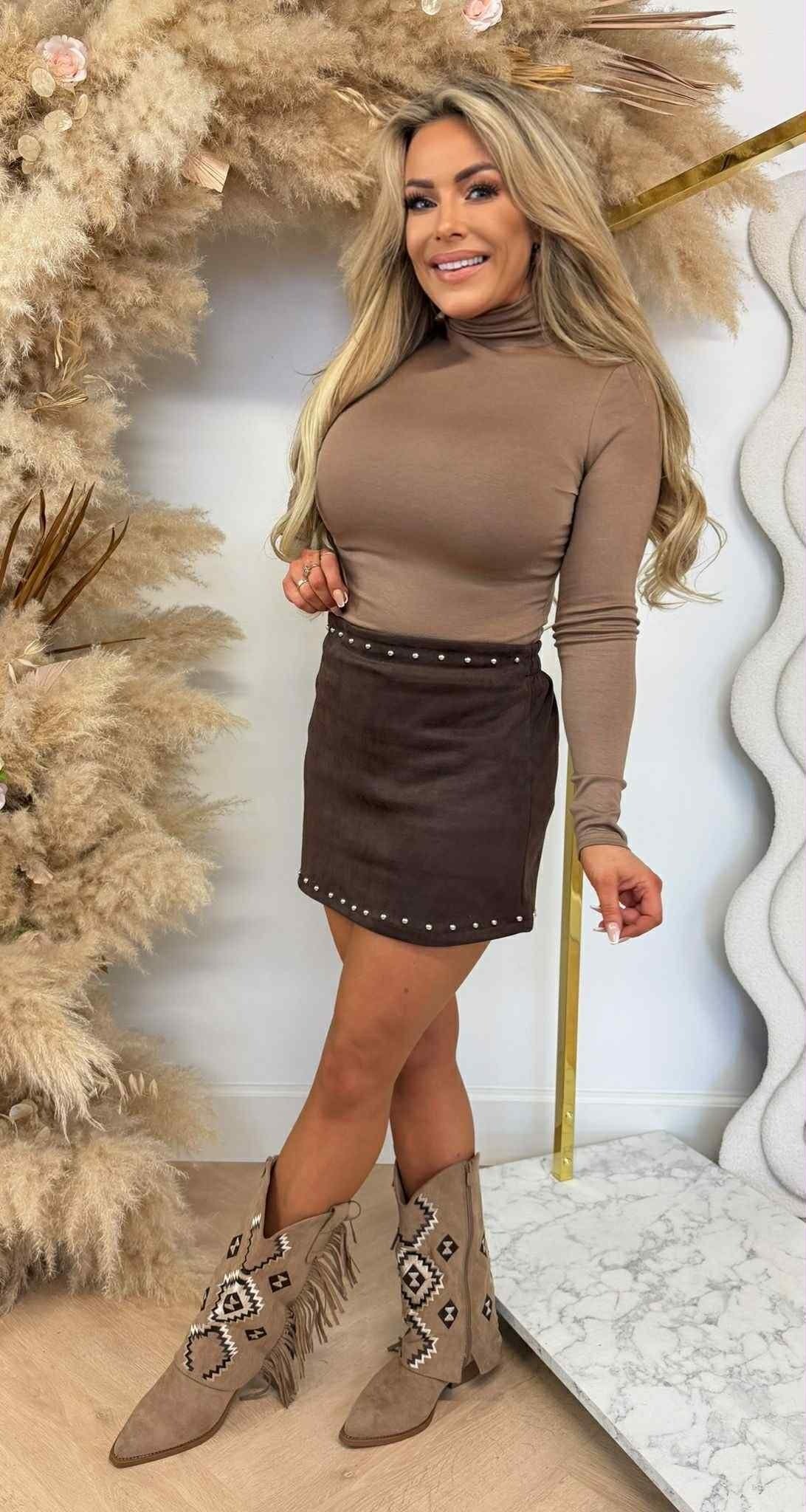BY SWAN TURTLE NECK BASIC STRETCH TOP 10090 CAMEL