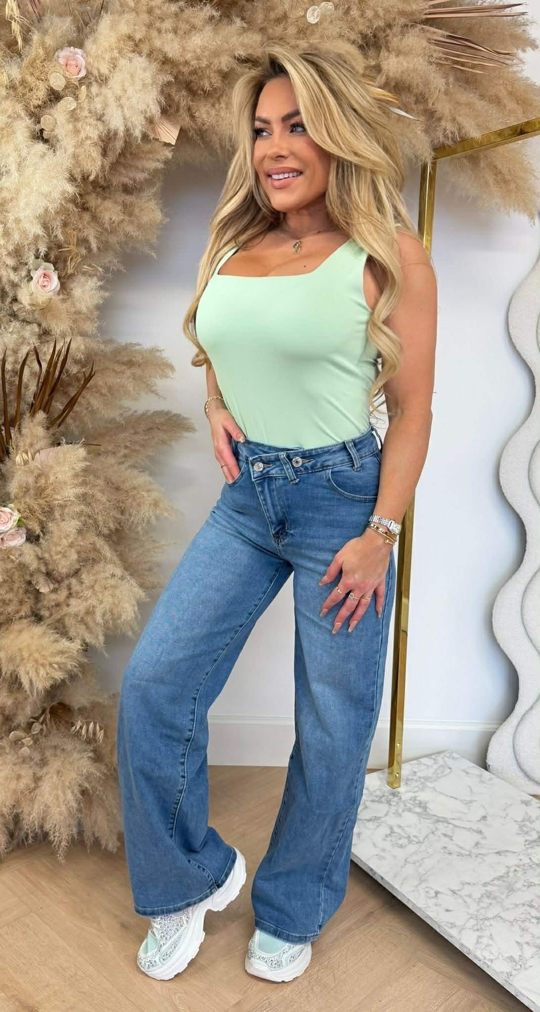 CECE BASIC TRAVEL TOP HELLGRÜN