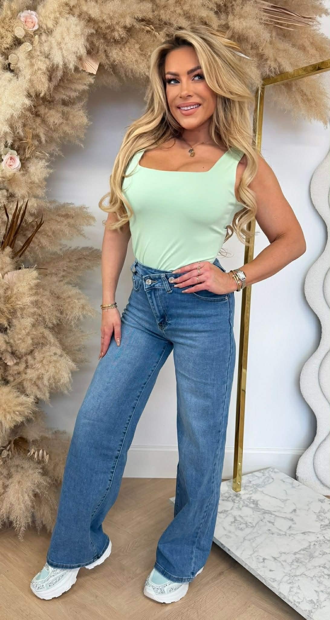 CECE BASIC TRAVEL TOP HELLGRÜN