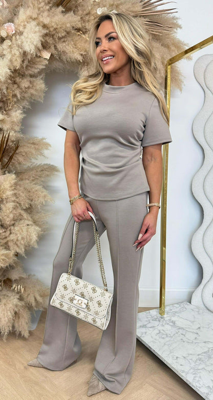 CLASSY SPLIT SET TAUPE