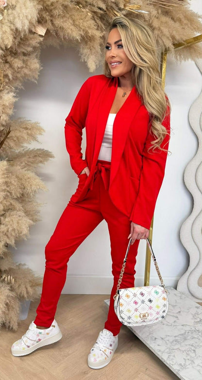 COSTUME CHIC ROUGE