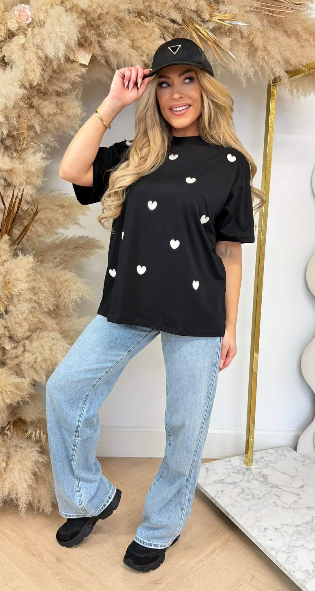NIEDLICHES HERZCHEN-SHIRT 7455 SCHWARZ