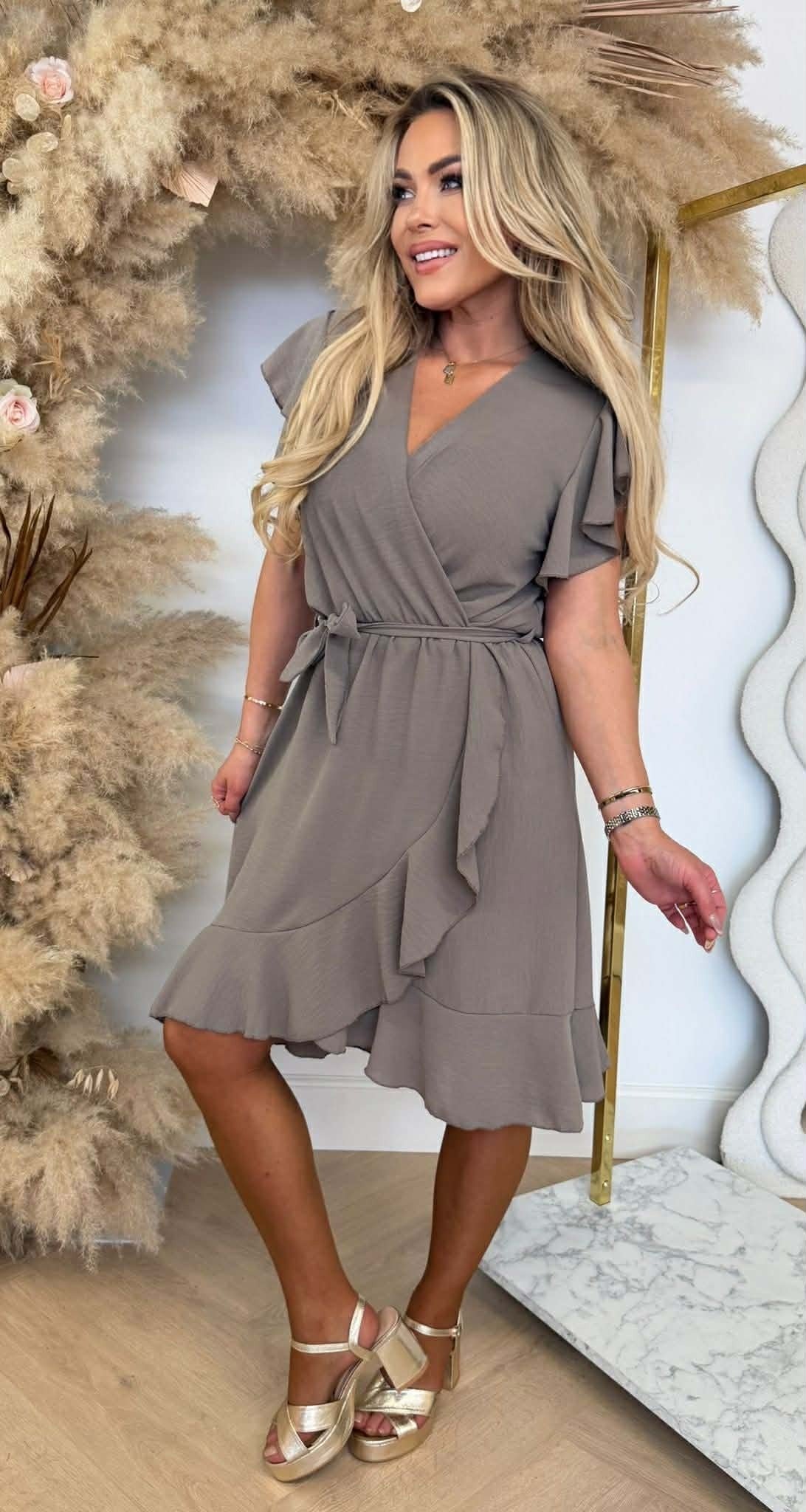 DEBBY ROUCHE DRESS TAUPE
