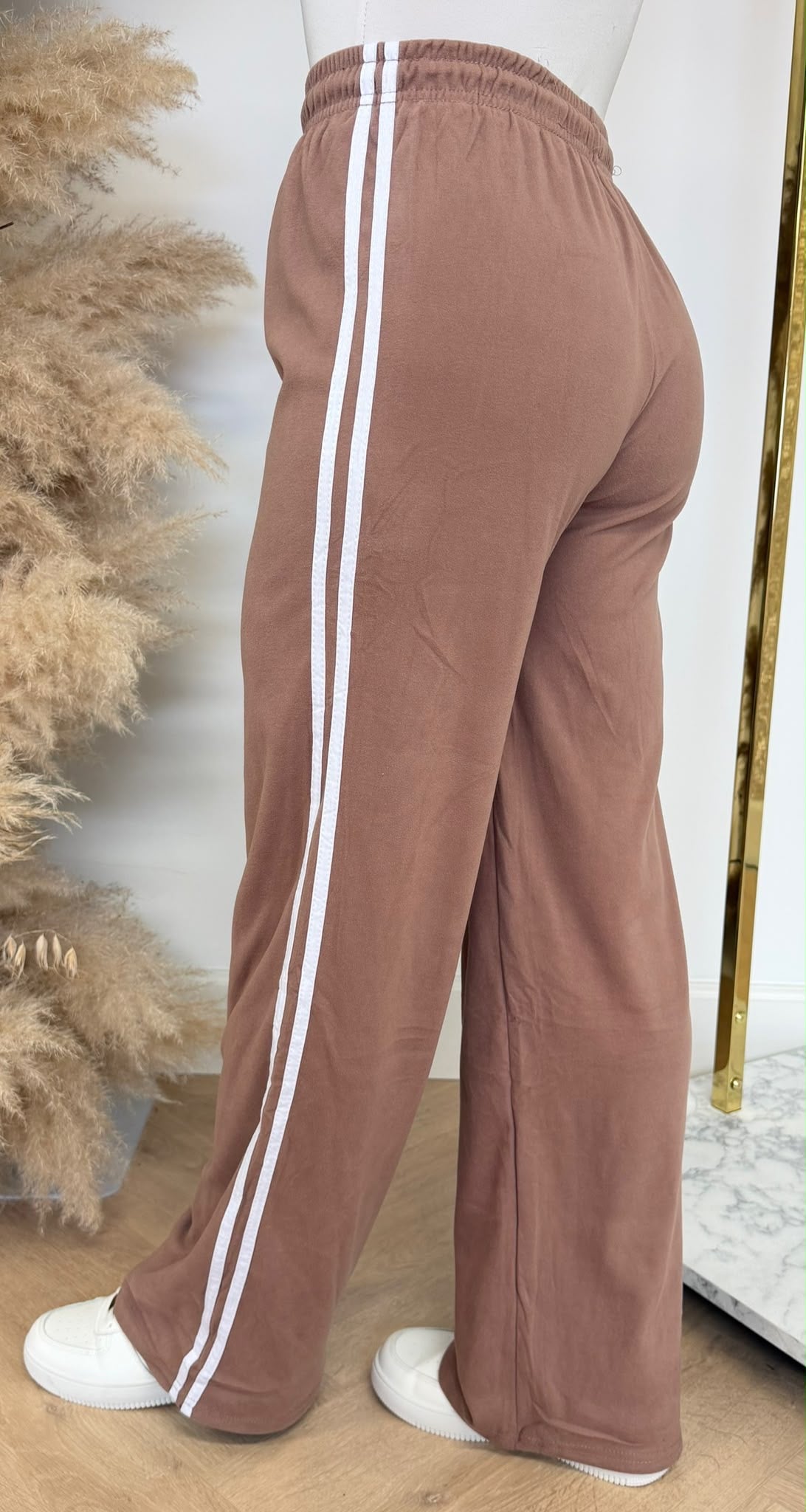 SUPER SOFT STRAIGHT LEG PANTS 1909 NUDE