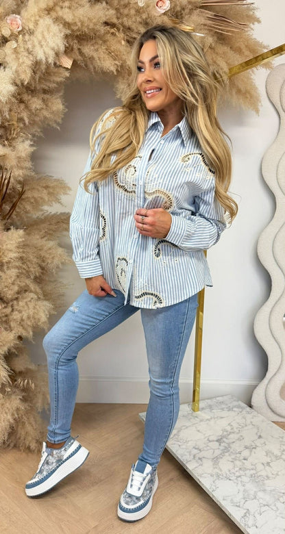 BESTICKTE STREIFENBLUSE 5249 BLAU