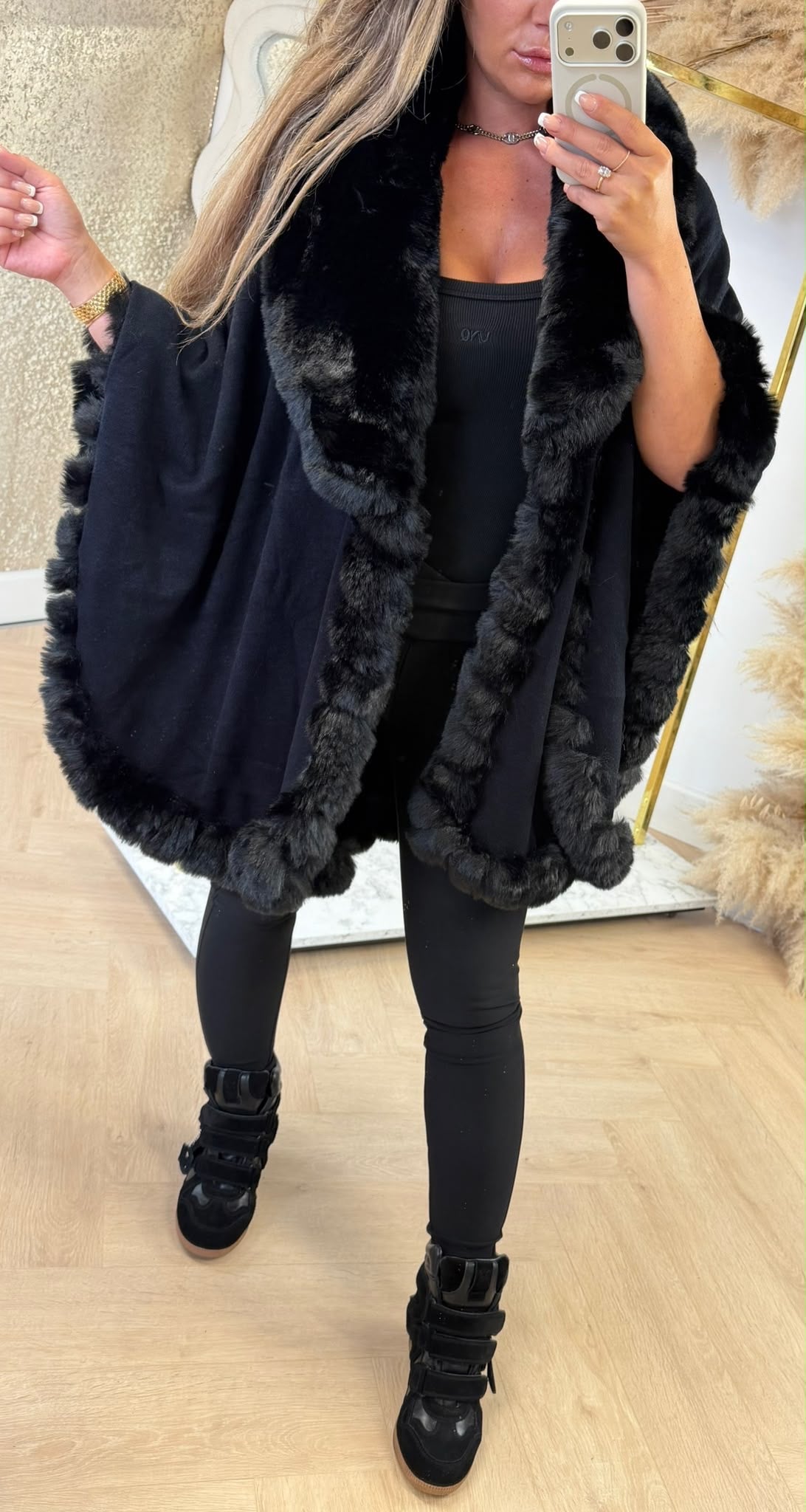 FAKE FUR PONCHO 88208 BLACK
