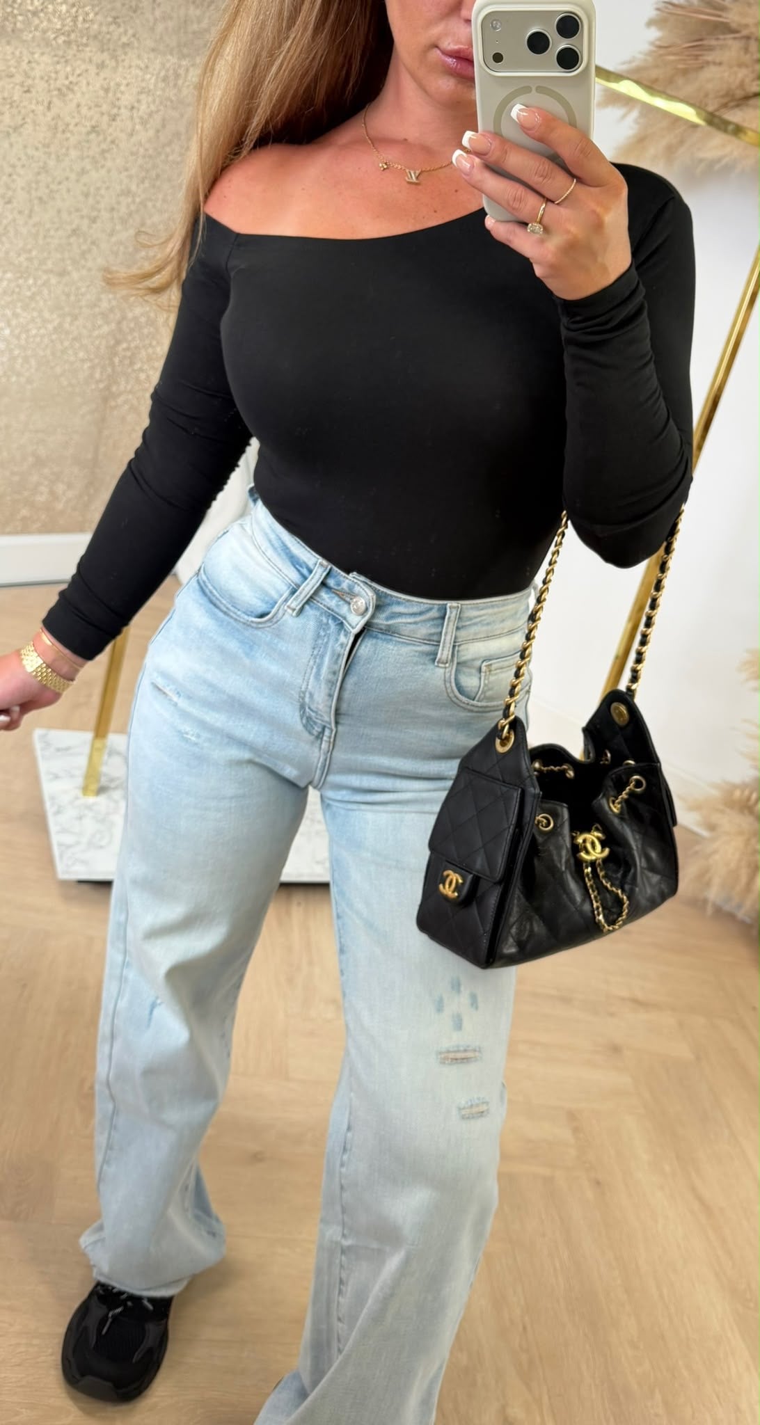 BY SWAN SHOULDER TEE 9960 BLACK