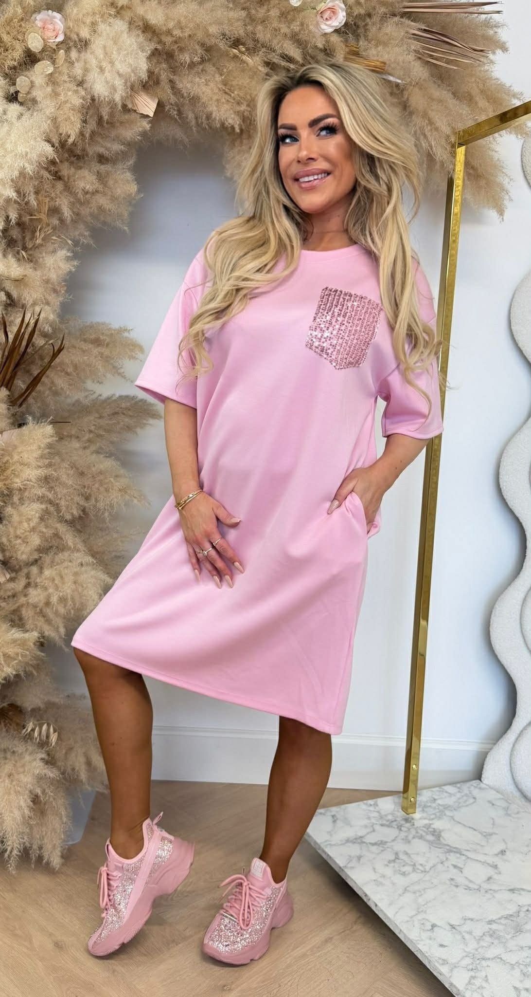 GLITTERY POCKET DRESS PINK
