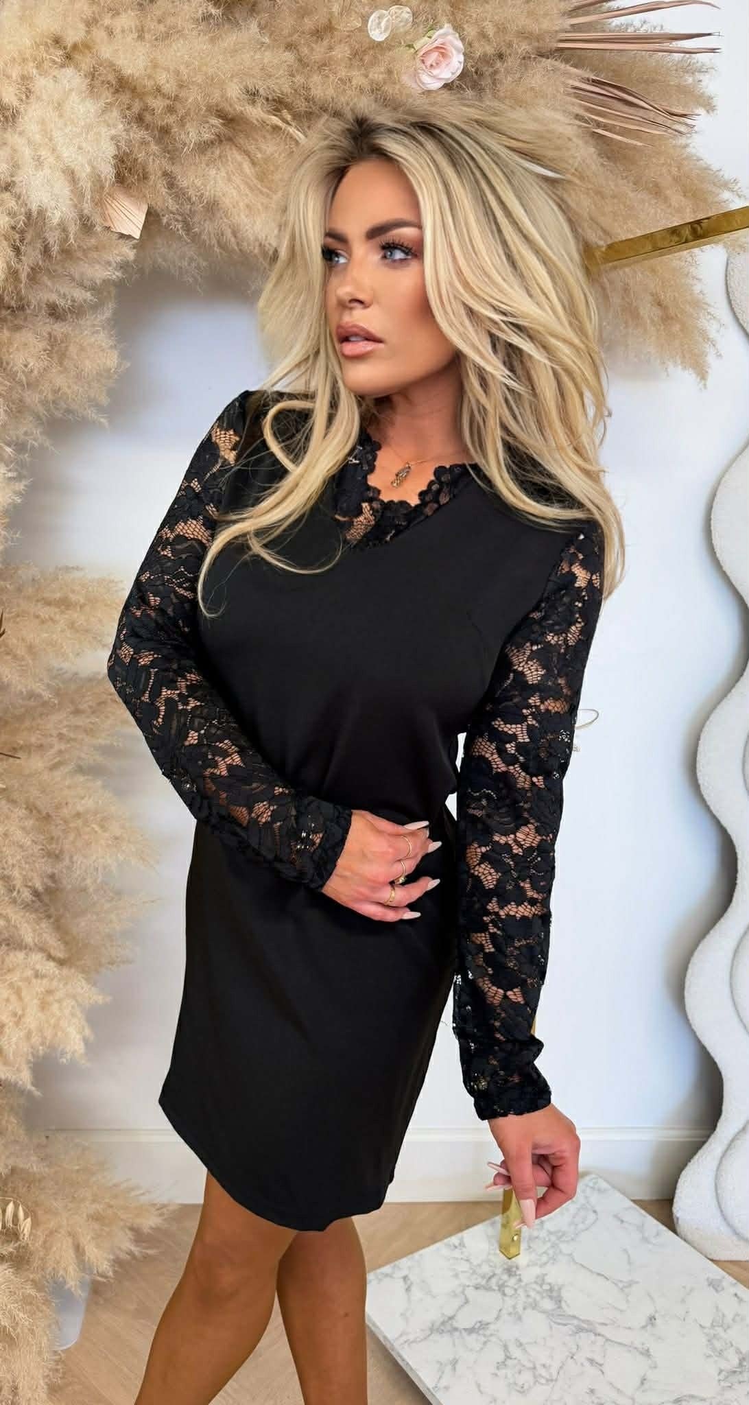 JOLI LACE DRESS 52621 BLACK