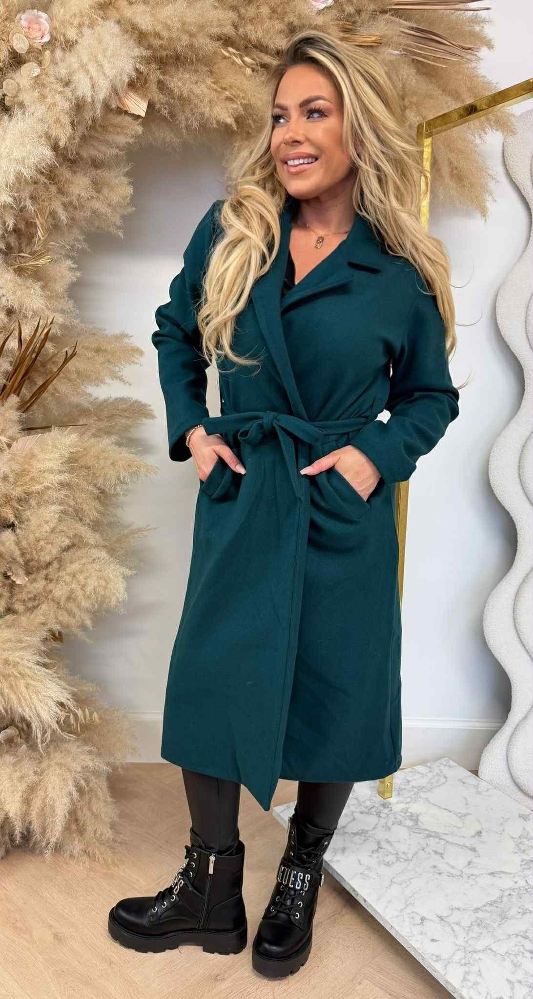 KARDASHIAN MANTEL PETROL