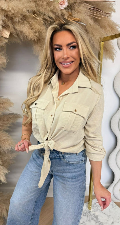 LARIS KNOOP BLOUSE BEIGE