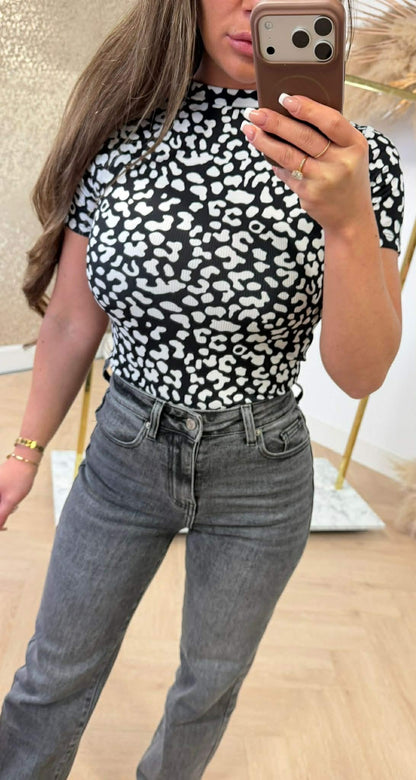 MIA LEOPARD TEE BLACK