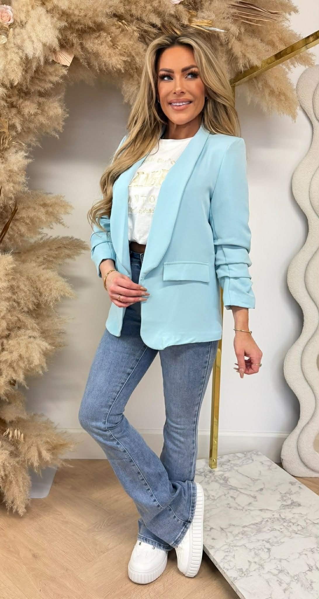 MUSTHAVE CROPPED MOUW BLAZER LIGHT AQUA