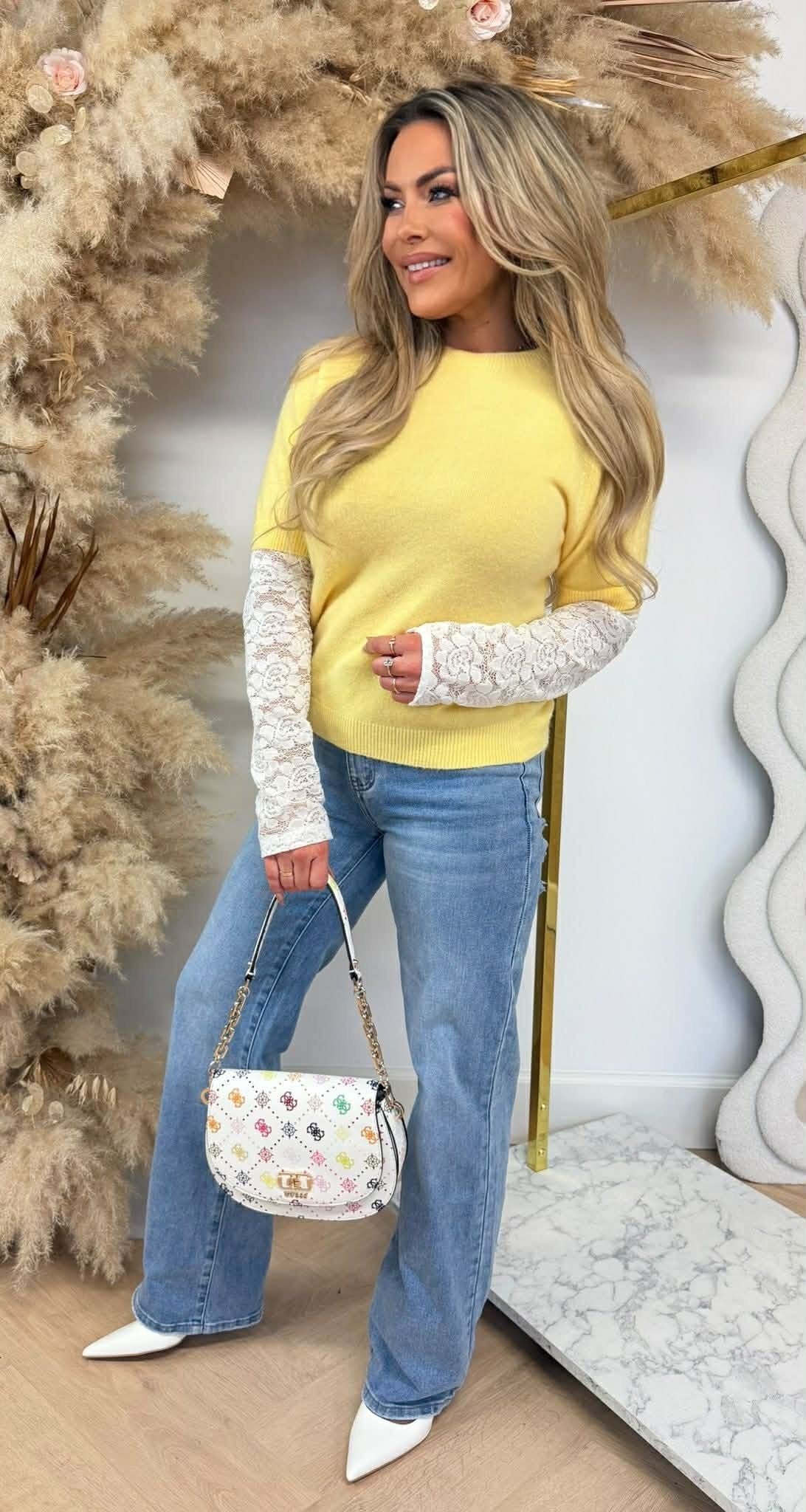 MOHNBLUMENSPITZE ÄRMEL SWEATER GELB