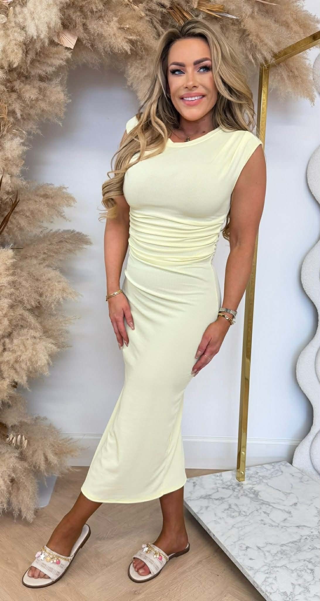 RIBBED MAXI DRESS BUTTERYELLOW