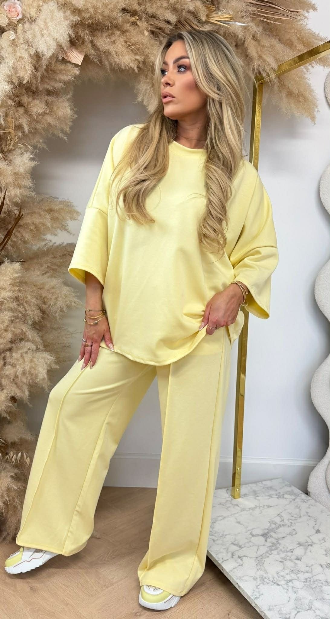 SARAH 2 PIECE SET BUTTERYELLOW