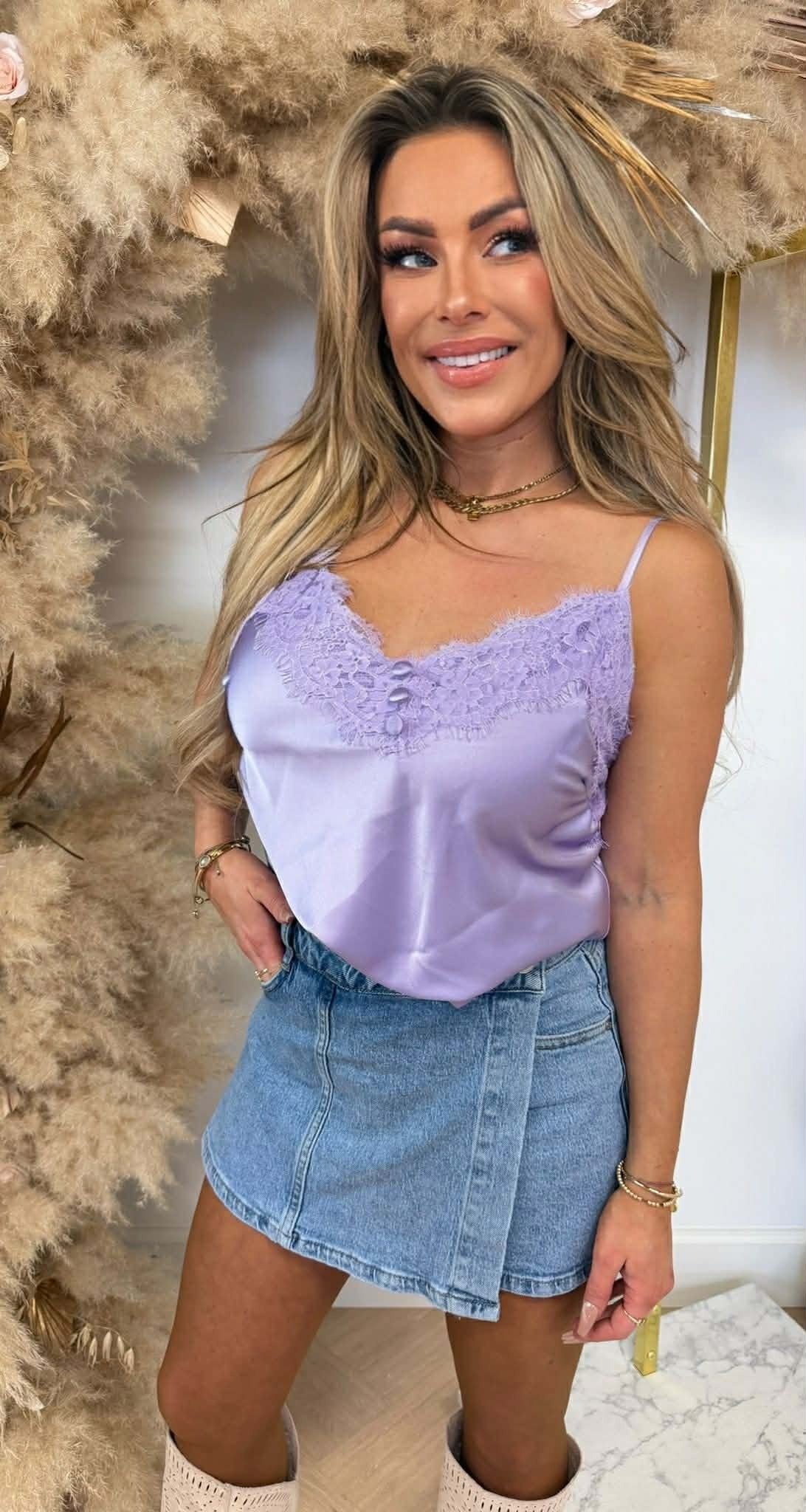 SATIN SPAGHETTI LACE TOP LILA