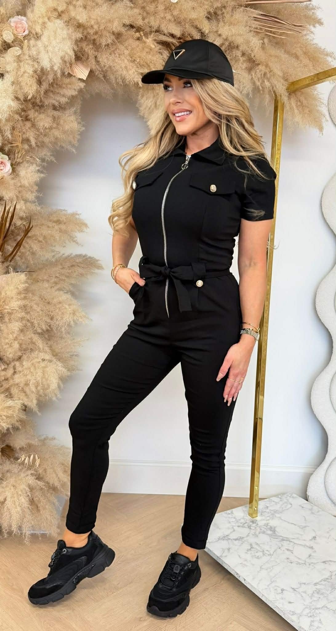 SHANNA BASIC JUMPSUIT BLACK