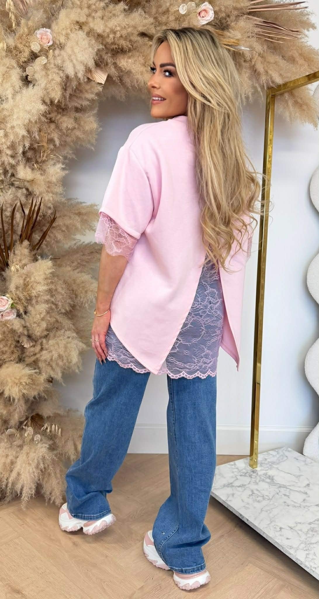 TEE EN DENTELLE À DOS FENDU ROSE