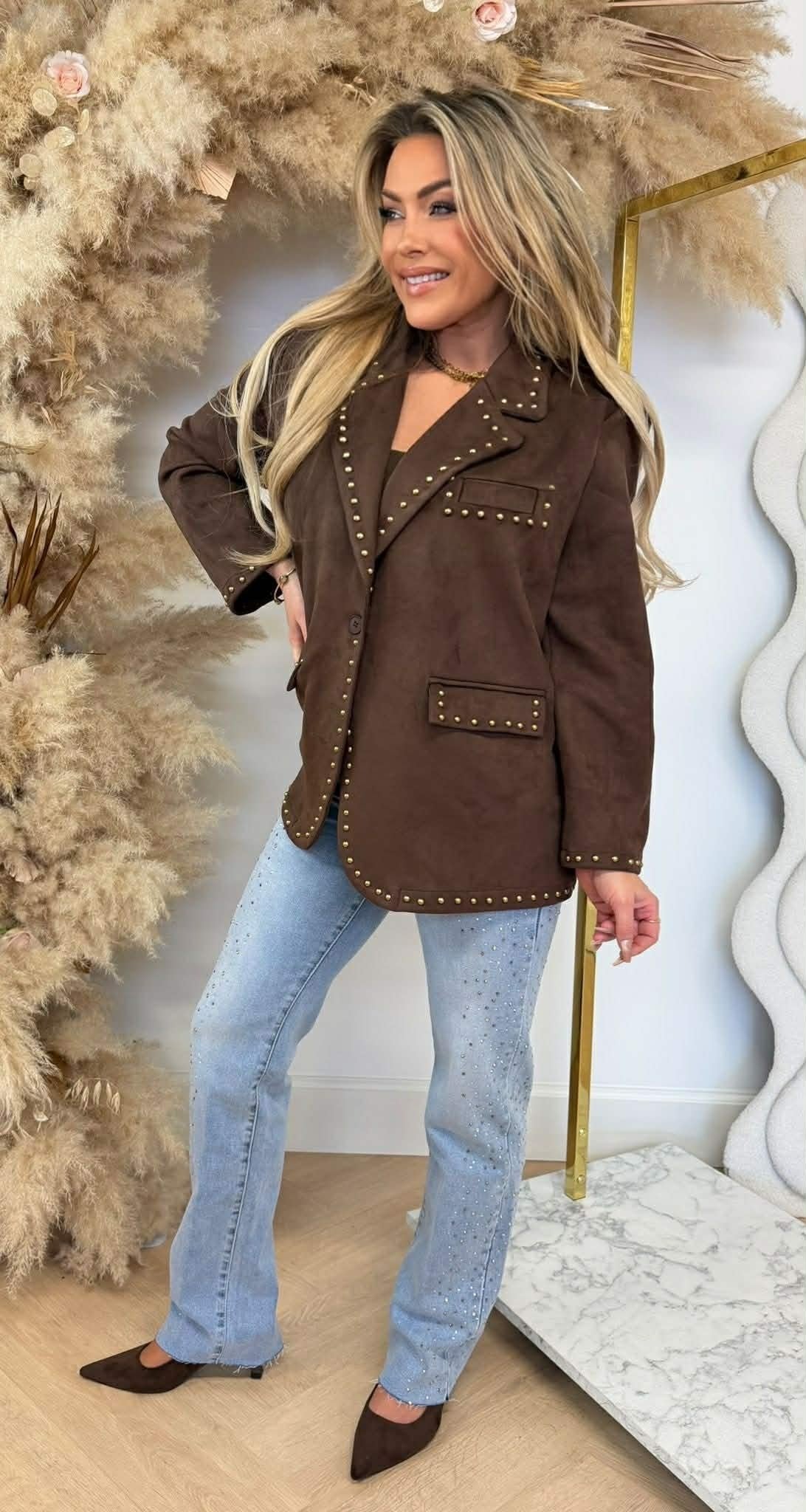 BLAZER EN SUÈDE CLOUTÉ CHOCO