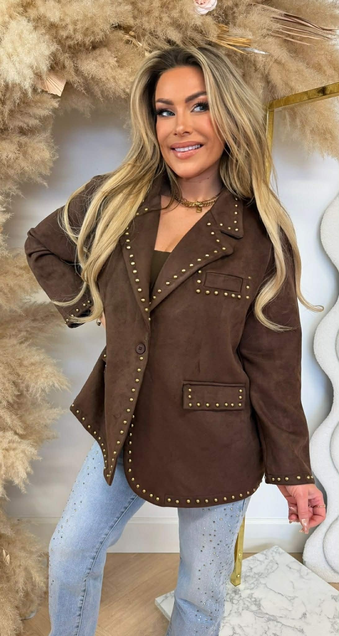 BLAZER EN SUÈDE CLOUTÉ CHOCO