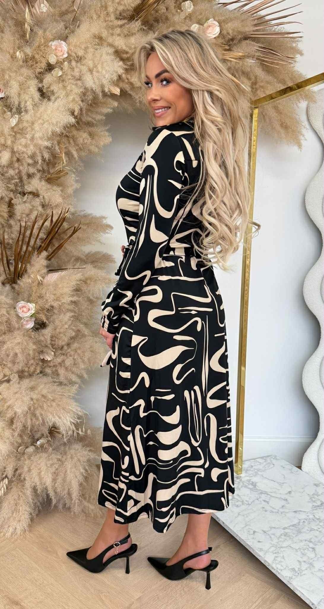 SUMI BY SWAN TRAVEL PRINT KLEID 8936 SCHWARZ/BEIGE