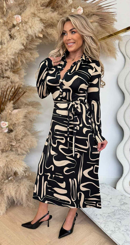 SUMI BY SWAN TRAVEL PRINT KLEID 8936 SCHWARZ/BEIGE