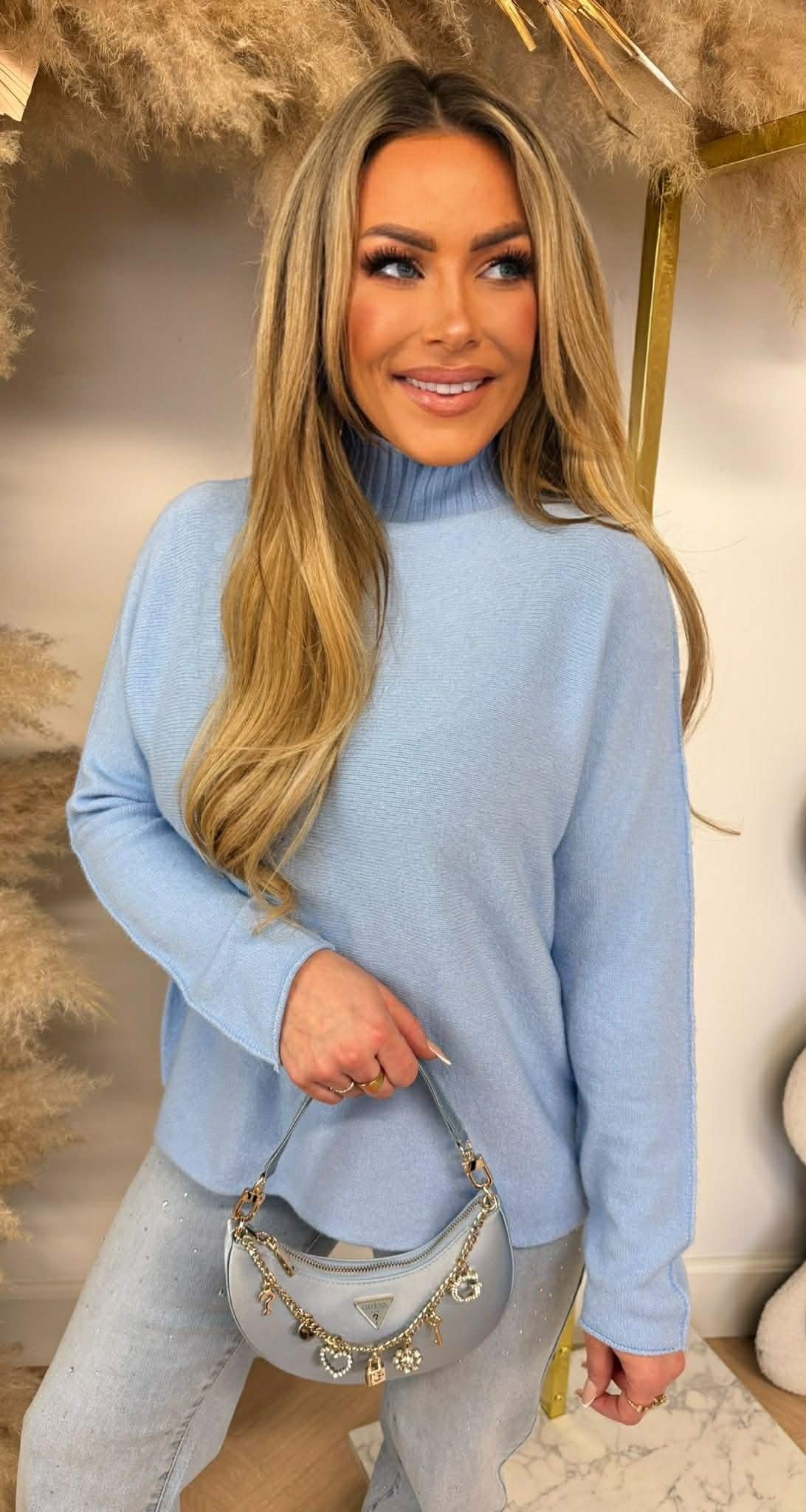 TURTLE NECK SWEAT ICEBLUE