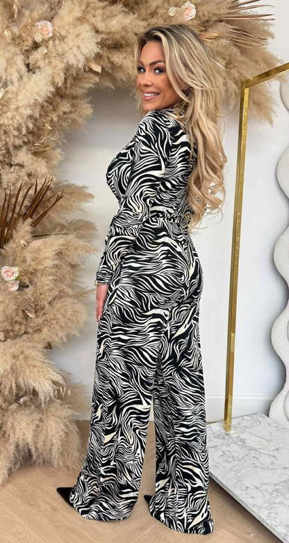 ZEBRA TRAVEL JUMPSUIT 8799 WHITE/BLACK